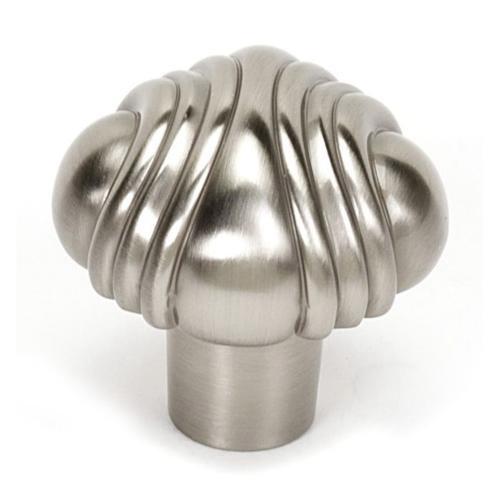 Alno - Venetian 1 1/4 Inch Knob