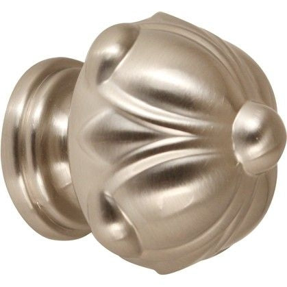 Alno - Ornate 1 1/2 Inch Knob