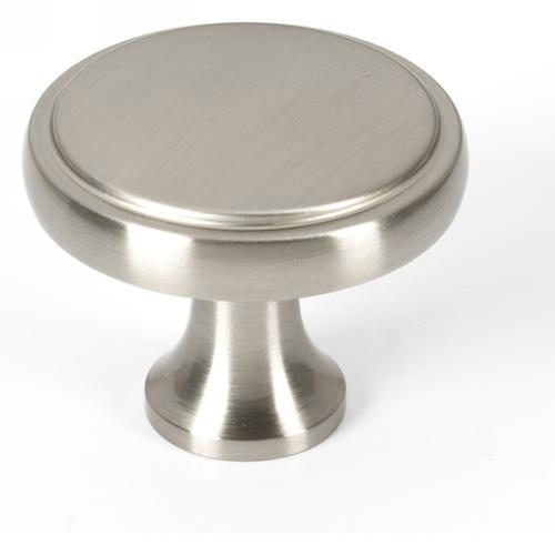 Alno - Royale 1 1/2 Inch Knob