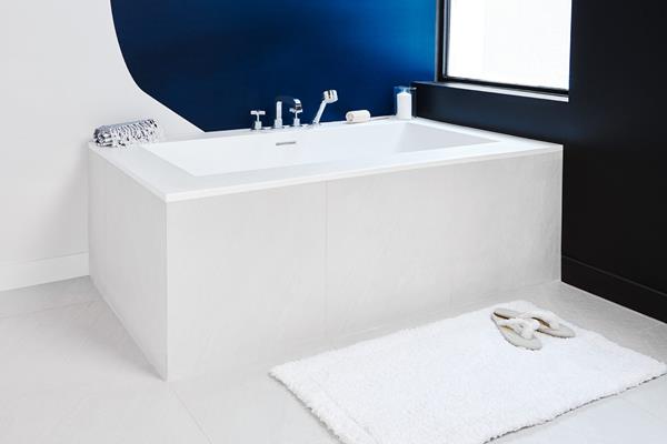Wetstyle - Cube 72 X 40 X 24 Back and Side Wall Flanges Alcove Bathtub