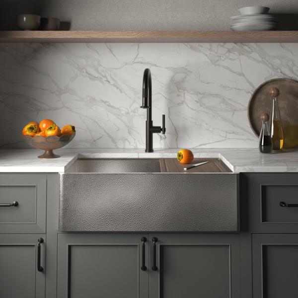 Native Trails - Farmhouse Concierge 33 Apron Front Kitchen Sink
