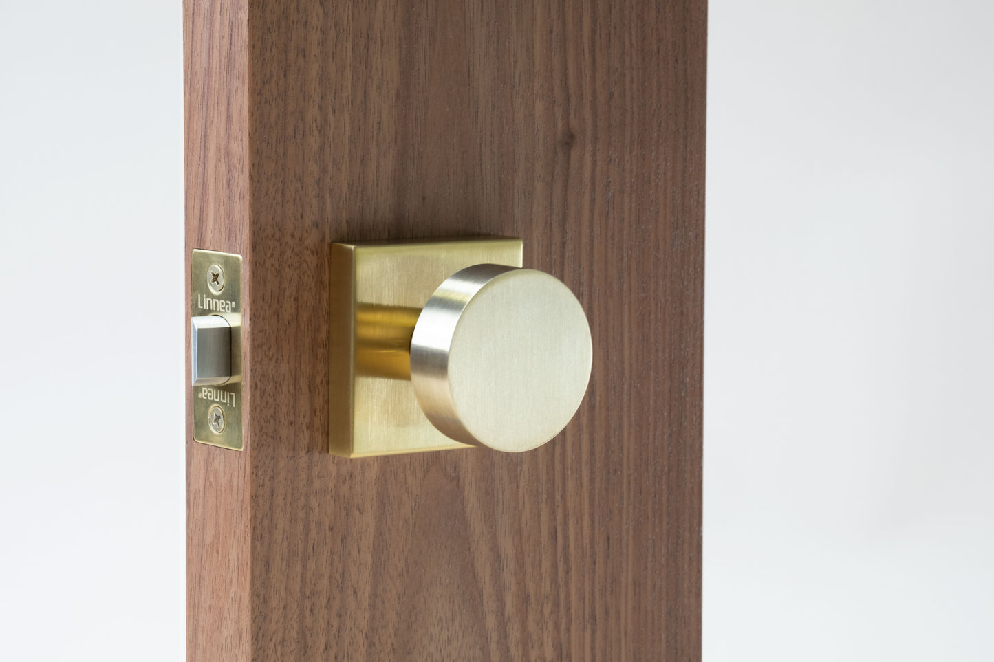 Linnea - Door Knob K66, 62 mm, 316 Stainless Steel.