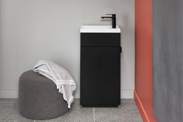 Wetstyle - "Stelle" Pedestal With Door 18 X 12