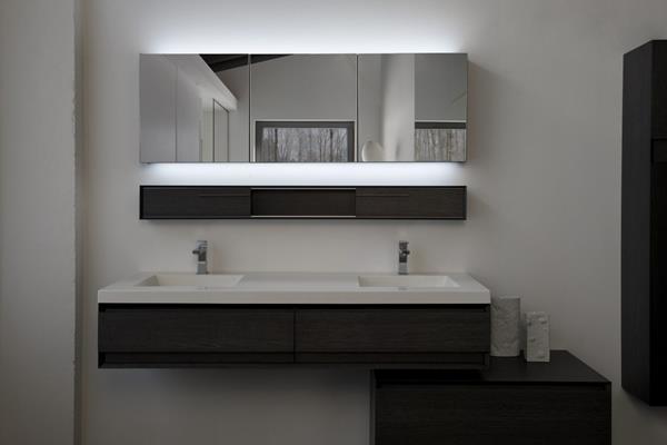 Wetstyle - "M" Mirrored Cabinet 70 X 30 Height - Surface Mount