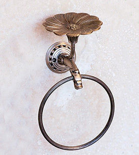 Herbeau - Pompadour Towel Ring / Soap Dish