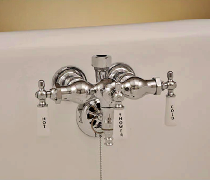 Bring Back Old-Fashion with Strom Living Plumbing