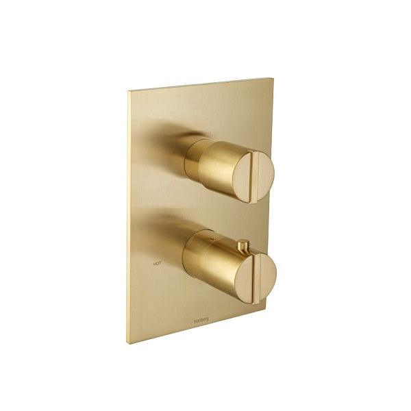 Isenberg - 3/4 Inch Thermostatic Valve & Trim - 3 Output