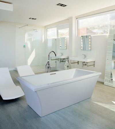 MTI - Andrea 24 Freestanding Bathtub (66X36)