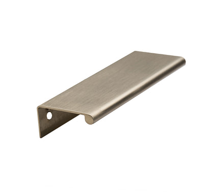 Linnea - Cabinet Pull with 7.5mm (1/4 Inch) Drop Lip