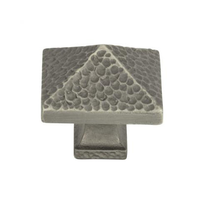 Atlas Homewares - Craftsman 1 1/4 Inch Length Square Knob