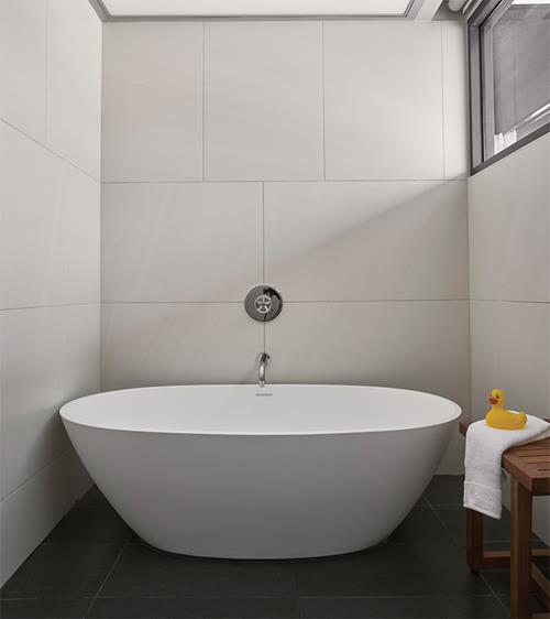 MTI - Alissa 249A Sculpturestone Freestanding Bathtub Without Pedestal or Undermount (61X36)