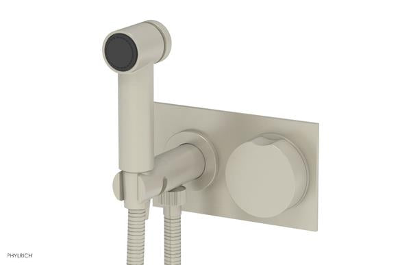Phylrich - Circ Wall Mounted Bidet - Round Handles