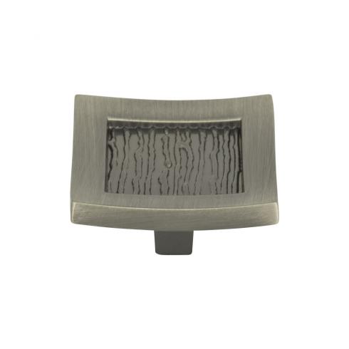Atlas Homewares - Primitive 1 1/2 Inch Length Square Knob