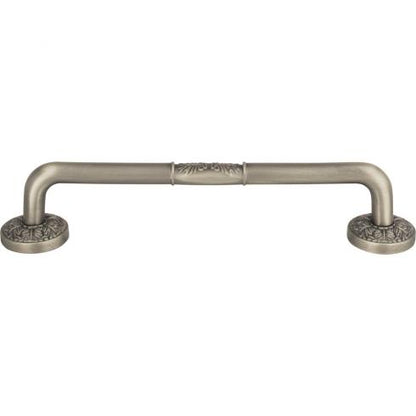 Atlas Homewares - Hammered Medallion 5 Inch Center to Center Bar pull
