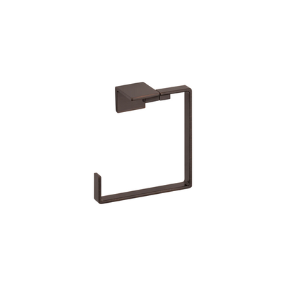 Delta - Vero Towel Ring