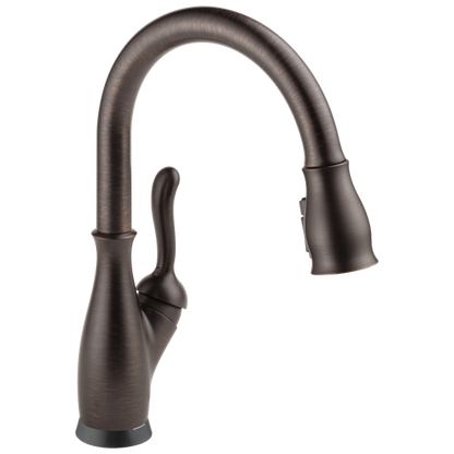 Delta - Leland Single Handle Pull-Down Kitchen Faucet With Touch2O And Shieldspray Technologies