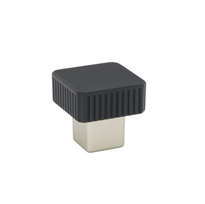 Alno - Quadrato Square Grooved Bar