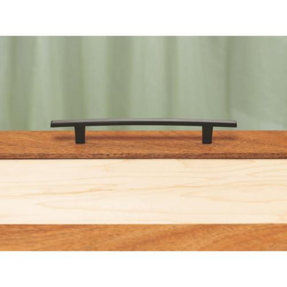 Alno - Arch 6 Inch Pull