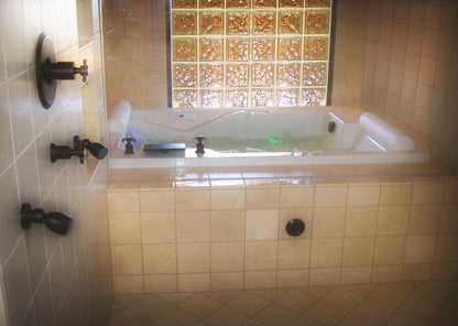 Hydro Systems - Ashley 7248 Acrylic Bathtub