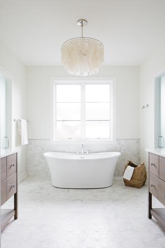 Hydro Systems - Breanne 6636 Acrylic Bathtub