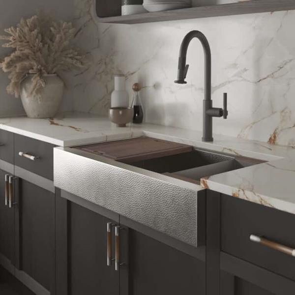 Native Trails - Paragon Concierge Apron Front Kitchen Sink