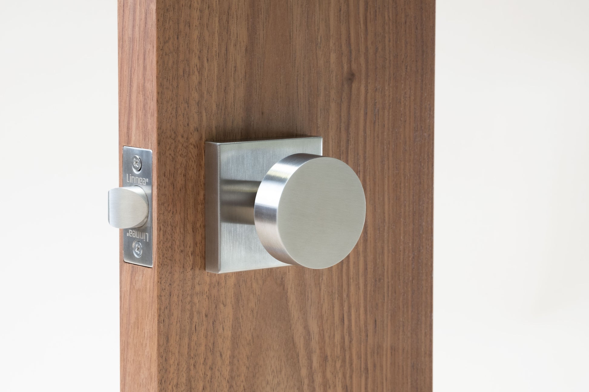 Linnea - Door Knob K66, 62 mm, 316 Stainless Steel.