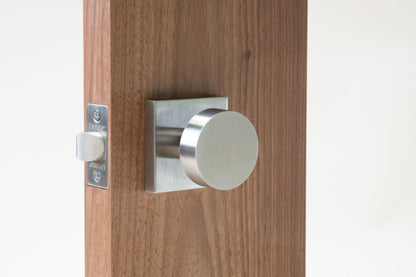 Linnea - Door Knob K66, 62 mm, 316 Stainless Steel.
