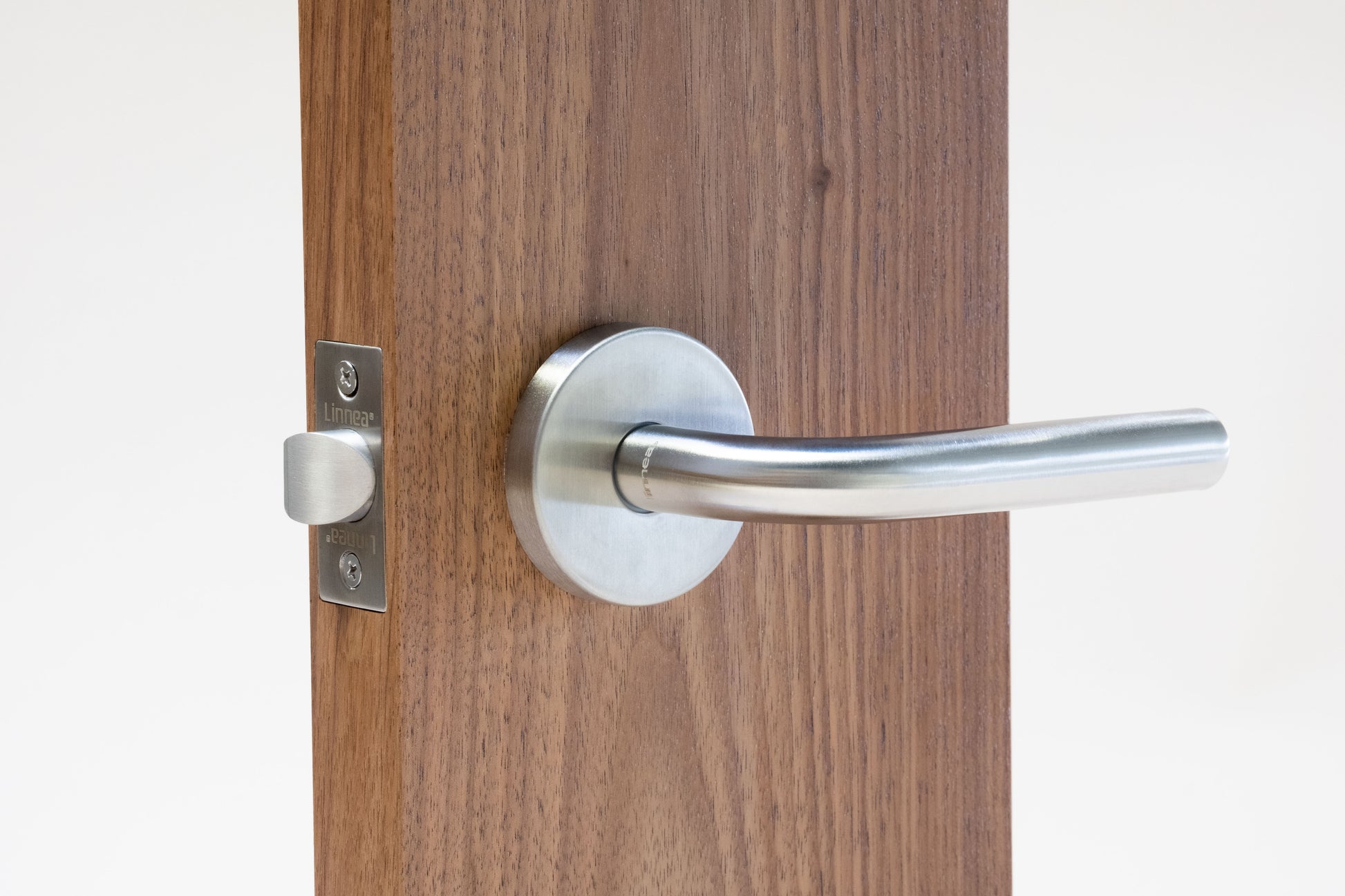 Linnea - Door Lever 3, 62 mm, 316 Stainless Steel.