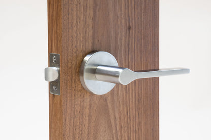 Linnea - Door Lever 7, 62 mm, 316 Stainless Steel.
