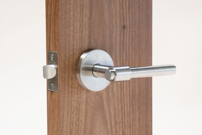 Linnea - Door Lever 9, 62 mm, 316 Stainless Steel.