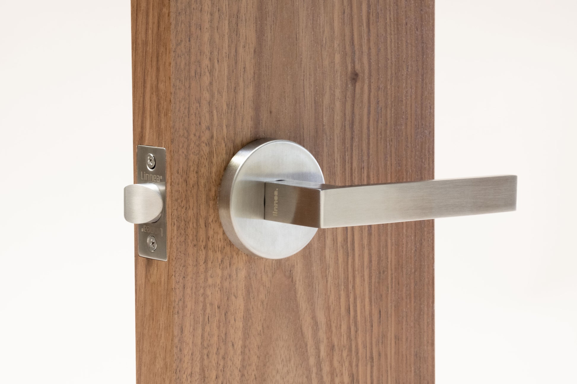 Linnea - Door Lever 10, 62 mm, 316 Stainless Steel.