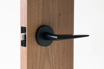 Linnea - Door Lever 16, 62 mm, 316 Stainless Steel.