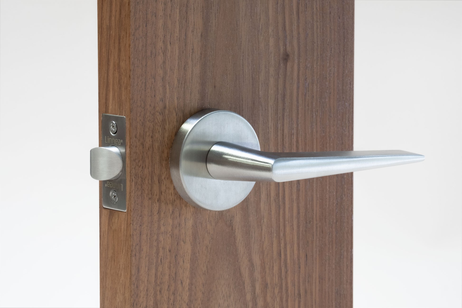 Linnea - Door Lever 16, 62 mm, 316 Stainless Steel.