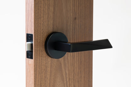 Linnea - Door Lever 19, 62 mm, 316 Stainless Steel.