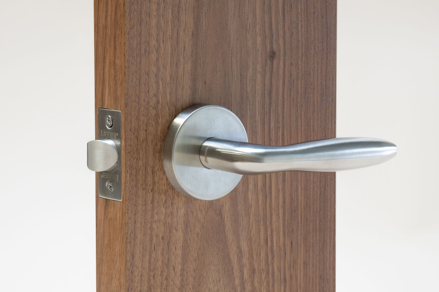 Linnea - Door Lever 26, 62 mm, 316 Stainless Steel.