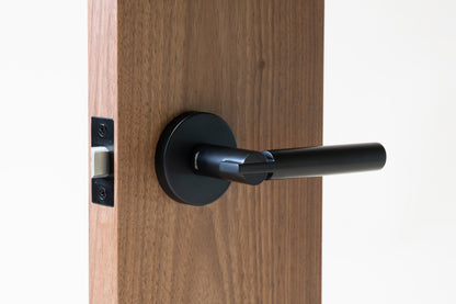 Linnea - Door Lever 63, 62 mm, 316 Stainless Steel.