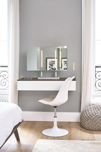 Miroir Brot - Star free-standing triptych mirror with light on white marble base - 6 sides