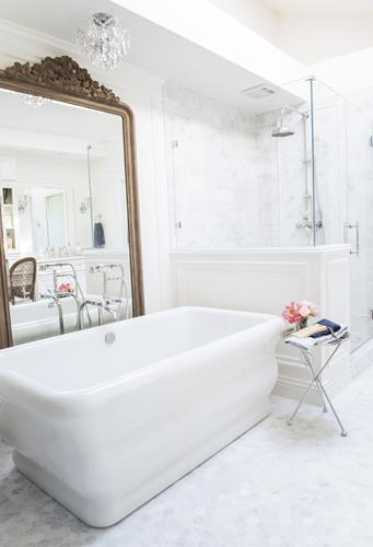 Hydro Systems - Michelangelo 6636 Acrylic Tub