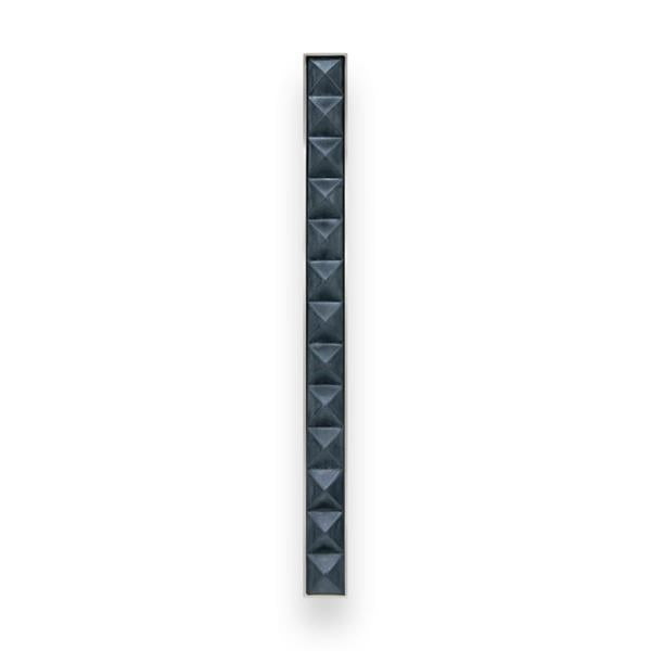 Linkasink - 18 Inch Artisan Glass Hardware