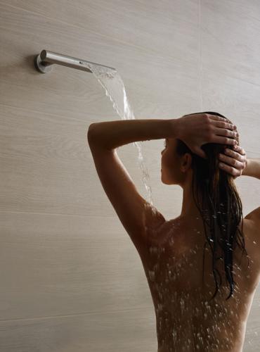 Vola - 080W Waterfall Spa Feature Or Tub Spout With Flange
